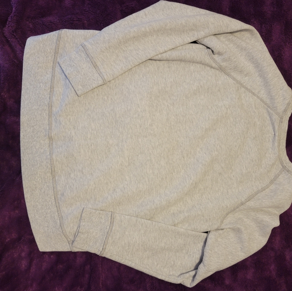 Sweatshirt - Picture 7 of 7
